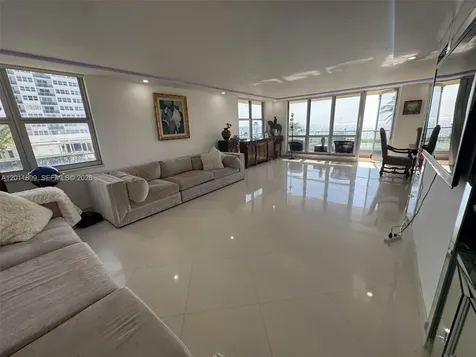 1912 S Ocean Drive Hallandale Beach FL 33009