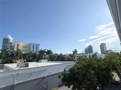 524 Washington Avenue Miami Beach FL 33139