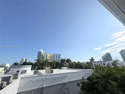 524 Washington Avenue Miami Beach FL 33139