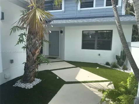 9871 NW 52nd Lane Doral FL 33178