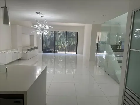 9871 NW 52nd Lane Doral FL 33178