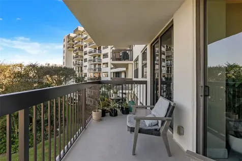 2900 NE 14th Street Causeway Pompano Beach FL 33062