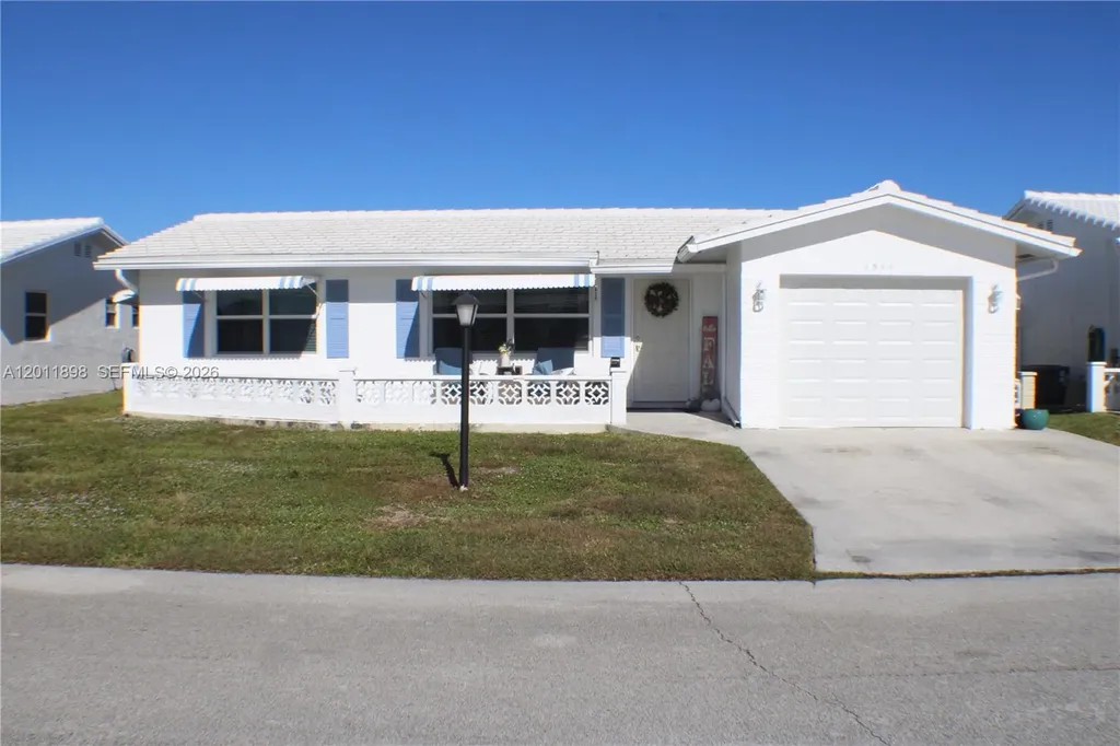 1511 Alfred Drive Boynton Beach FL 33426
