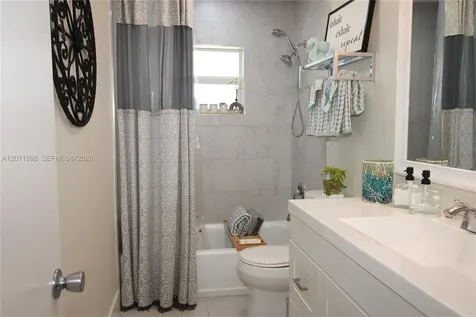 1511 Alfred Drive Boynton Beach FL 33426