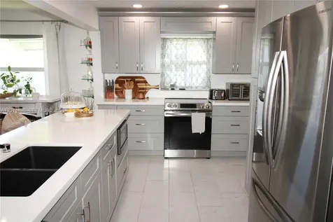1511 Alfred Drive Boynton Beach FL 33426