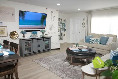 1511 Alfred Drive Boynton Beach FL 33426