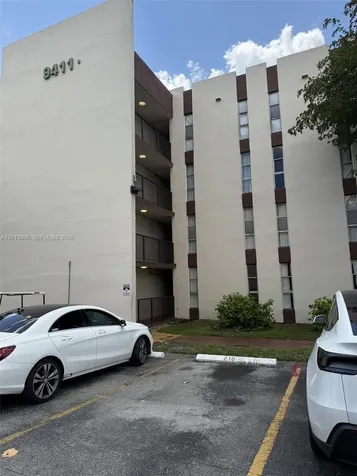 9411 SW 4th Street Miami FL 33174