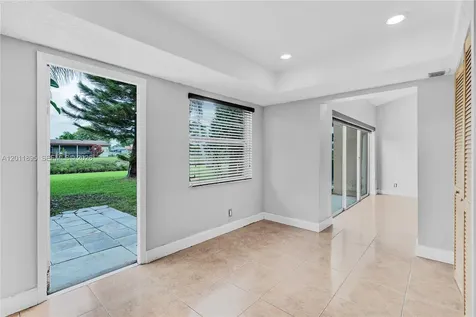 7045 W Sunrise Boulevard Plantation FL 33313