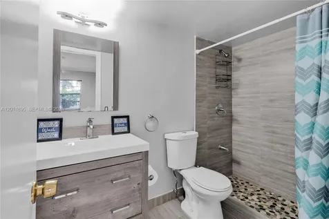 7045 W Sunrise Boulevard Plantation FL 33313