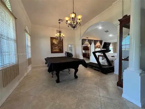 933 Sawgrass Street Clewiston FL 33440