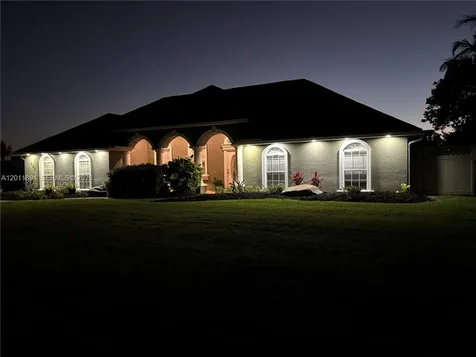 933 Sawgrass Street Clewiston FL 33440