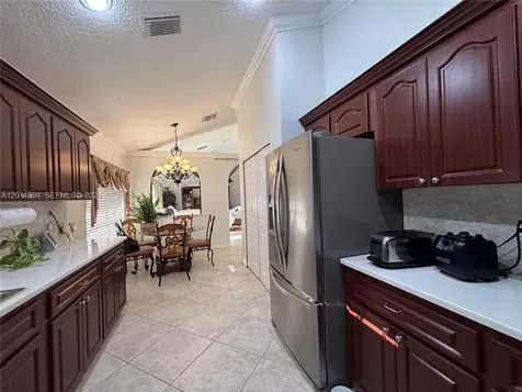 933 Sawgrass Street Clewiston FL 33440