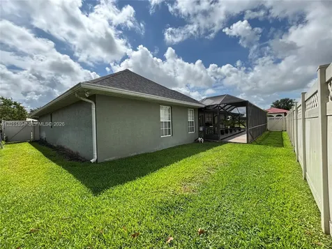 933 Sawgrass Street Clewiston FL 33440