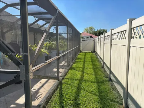 933 Sawgrass Street Clewiston FL 33440