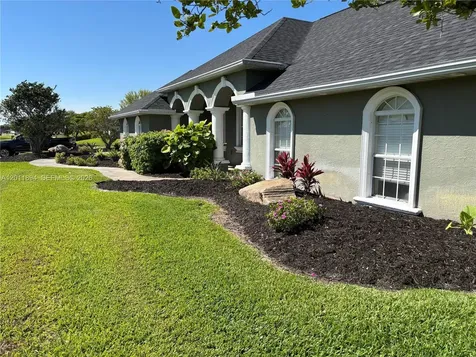 933 Sawgrass Street Clewiston FL 33440