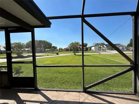 933 Sawgrass Street Clewiston FL 33440