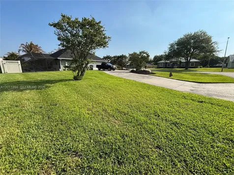 933 Sawgrass Street Clewiston FL 33440