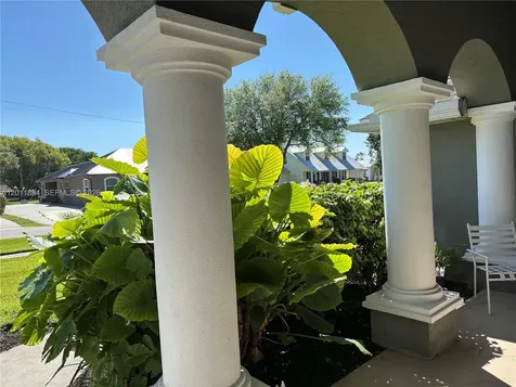 933 Sawgrass Street Clewiston FL 33440