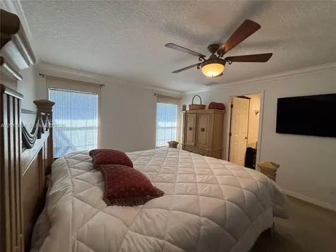 933 Sawgrass Street Clewiston FL 33440