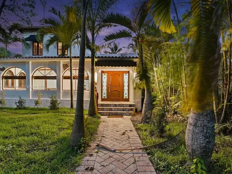 1137 Asturia Avenue Coral Gables FL 33134