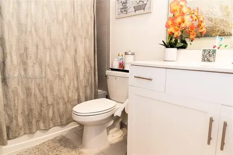 10599 W 33rd Court Hialeah FL 33018