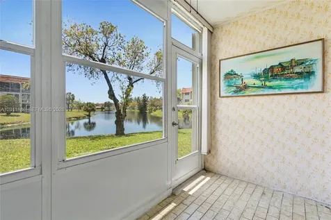 2831 E Sunrise Lakes Drive Sunrise FL 33322