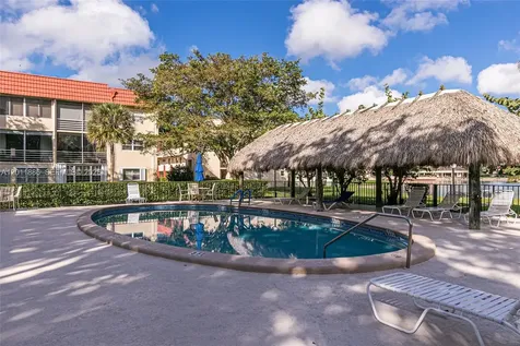 2831 E Sunrise Lakes Drive Sunrise FL 33322