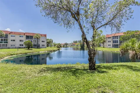 2831 E Sunrise Lakes Drive Sunrise FL 33322