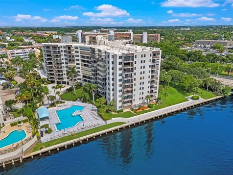 2900 NE 14th St Causeway Pompano Beach FL 33062