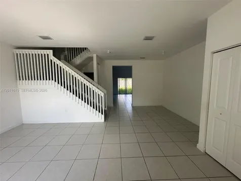 1684 SE 26th Terrace Homestead FL 33035
