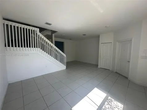 1684 SE 26th Terrace Homestead FL 33035