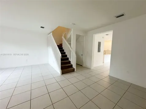 1684 SE 26th Terrace Homestead FL 33035