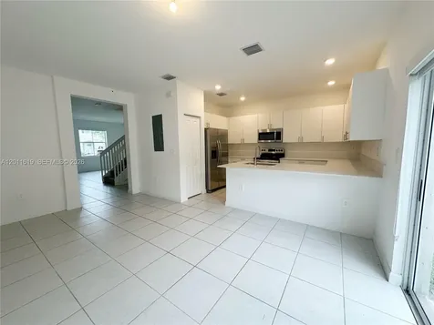1684 SE 26th Terrace Homestead FL 33035