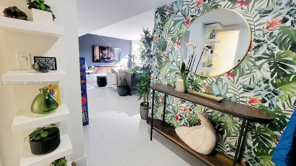 250 Galen Drive Key Biscayne FL 33149