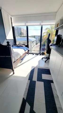 250 Galen Drive Key Biscayne FL 33149