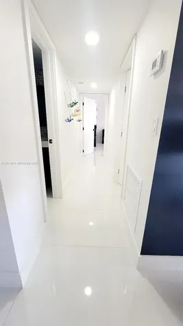 250 Galen Drive Key Biscayne FL 33149