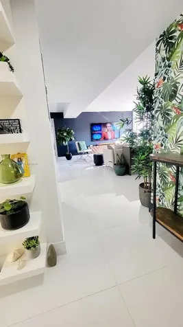 250 Galen Drive Key Biscayne FL 33149