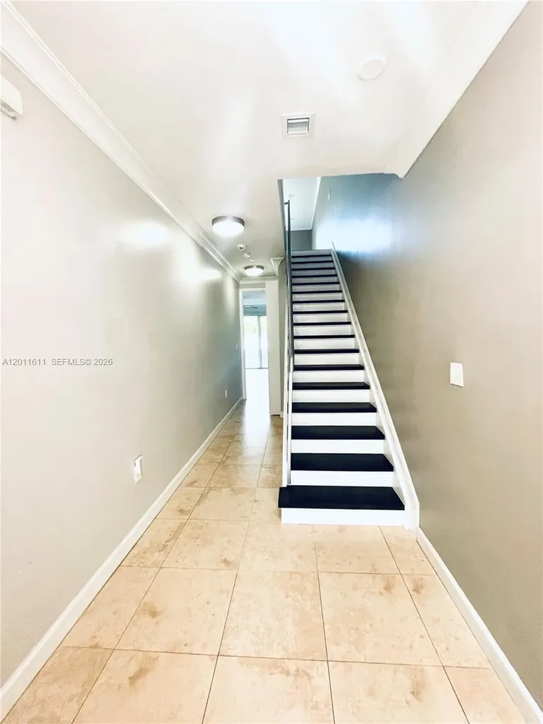 822 NE 19th Avenue Fort Lauderdale FL 33304