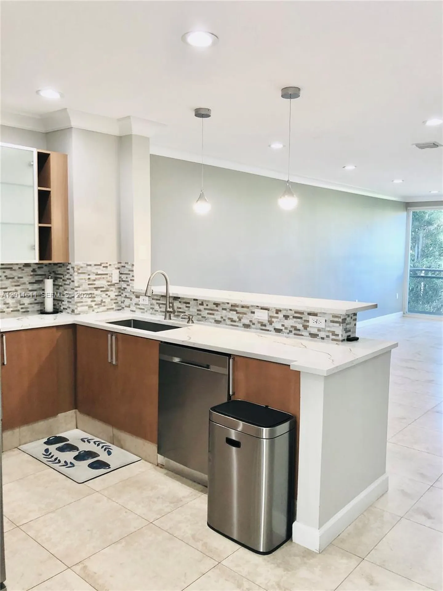 822 NE 19th Avenue Fort Lauderdale FL 33304
