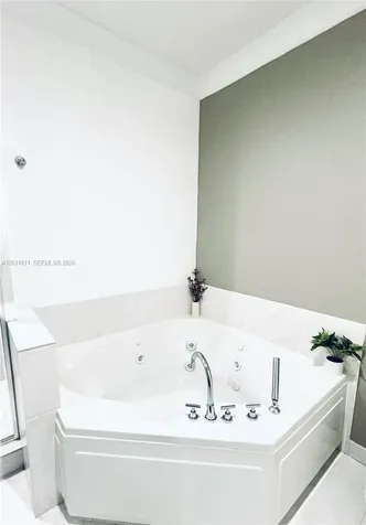 822 NE 19th Avenue Fort Lauderdale FL 33304