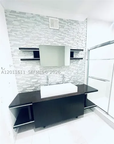 822 NE 19th Avenue Fort Lauderdale FL 33304