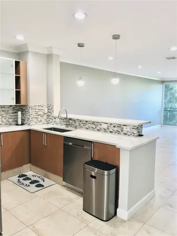 822 NE 19th Avenue Fort Lauderdale FL 33304
