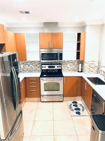 822 NE 19th Avenue Fort Lauderdale FL 33304