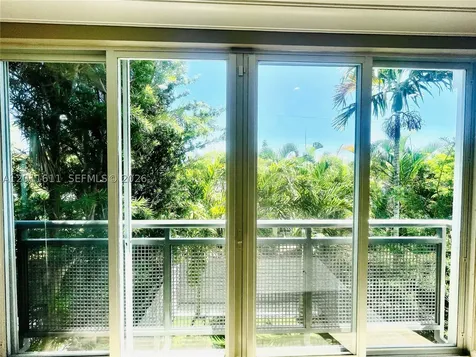 822 NE 19th Avenue Fort Lauderdale FL 33304