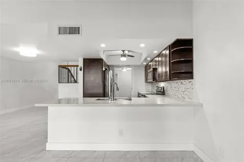1391 W Fairway Road Pembroke Pines FL 33026