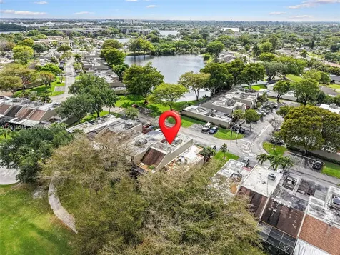 1391 W Fairway Road Pembroke Pines FL 33026