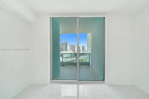 900 Biscayne Boulevard Miami FL 33132
