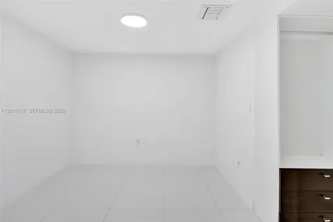 900 Biscayne Boulevard Miami FL 33132