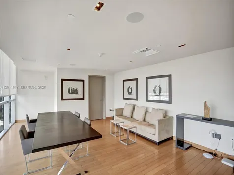 900 Biscayne Boulevard Miami FL 33132
