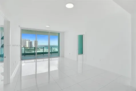 900 Biscayne Boulevard Miami FL 33132